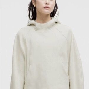 Lululemon Scuba Sweathshirt NWT